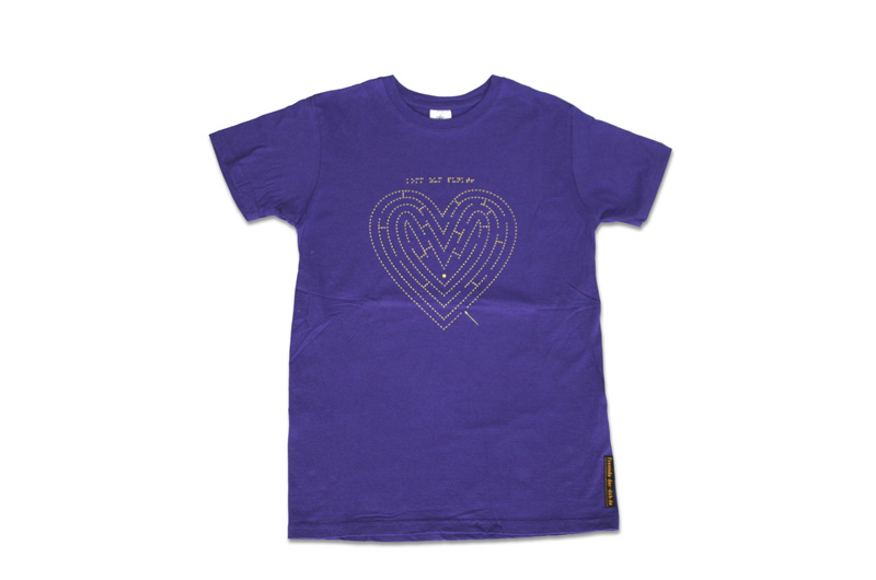 lila T-Shirt mit fühlbarere Stickerei, Motiv Herz